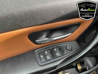 BMW 3-serie 3 serie (F30), Sedan, 2011 / 2018 320i 2.0 16V picture 15