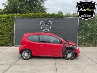 Volkswagen Up! Up! (121), Hatchback, 2011 1.0 12V 75 picture 1