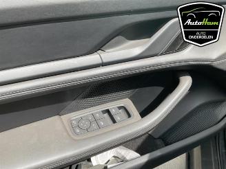 Porsche Taycan Taycan (Y1A), Sedan, 2019 4S picture 15