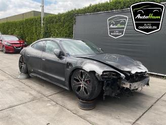 Porsche Taycan Taycan (Y1A), Sedan, 2019 4S picture 2