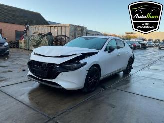 Mazda 3 3 Sport (BP), Hatchback, 2018 2.0 SkyActiv-X M Hybrid 16V picture 5
