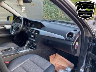 Mercedes C-klasse C (W204), Sedan, 2007 / 2014 1.8 C-180 CGI 16V picture 22
