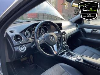 Mercedes C-klasse C (W204), Sedan, 2007 / 2014 1.8 C-180 CGI 16V picture 14