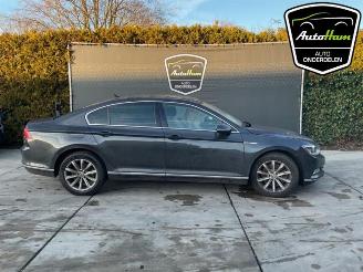 Vrakbiler auto Volkswagen Passat Passat (3G2), Sedan, 2014 / 2024 2.0 TDI BiTurbo 16V 4Motion 2018/3