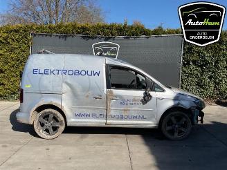skadebil auto Volkswagen Caddy Caddy IV, Van, 2015 1.6 TDI 16V 2015/11