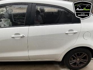 Kia Rio Rio III (UB), Hatchback, 2011 / 2017 1.2 CVVT 16V picture 7