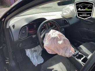Seat Leon Leon (5FB), Hatchback 5-drs, 2012 / 2020 2.0 TDI Ecomotive 16V picture 16