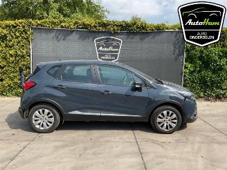 Vrakbiler auto Renault Captur Captur I (2R), SUV, 2013 0.9 Energy TCE 12V 2014/5