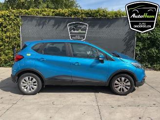 Vrakbiler auto Renault Captur Captur I (2R), SUV, 2013 0.9 Energy TCE 12V 2013/6