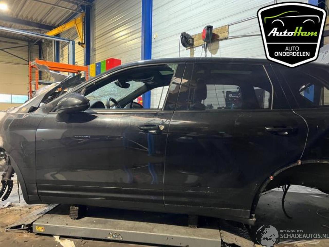 Porsche Cayenne Cayenne II (92A), SUV, 2010 / 2018 3.0 S E-Hybrid 24V