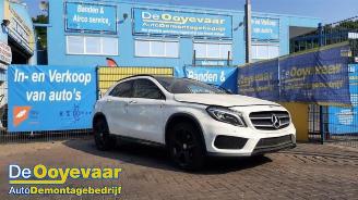 Coche siniestrado Mercedes GLA GLA (156.9), SUV, 2013 / 2019 1.6 180 16V 2015/1