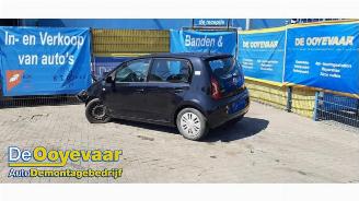 Volkswagen Up! Up! (121), Hatchback, 2011 1.0 12V 60 picture 1