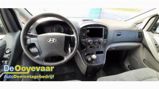 Hyundai H-300 H-300, Van, 2008 2.5 CRDi picture 2