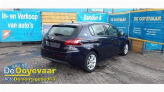 Peugeot 308 308 (L3/L8/LB/LH/LP), Hatchback 5-drs, 2013 / 2021 1.2 12V e-THP PureTech 110 picture 5