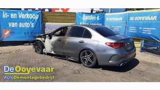 Vrakbiler auto Mercedes C-klasse C (W206), Sedan, 2021 C-300 e 2.0 Turbo 2024/3