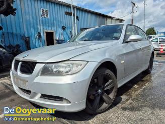 Vrakbiler auto BMW 3-serie 3 serie (E90), Sedan, 2005 / 2011 318i 16V 2007/4