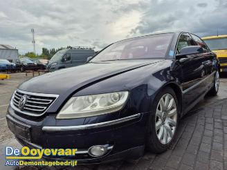 Purkuautot passenger cars Volkswagen Phaeton Phaeton (3D), Sedan, 2002 / 2016 6.0 W12 48V 4Motion Lang 2004/11