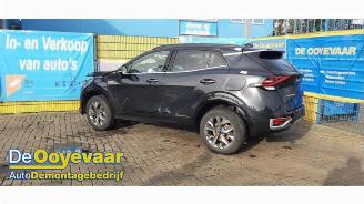 Coche siniestrado Kia Sportage Sportage (NQ5E), Terreinwagen, 2021 1.6 T-GDi Hybrid 16V 2023/8