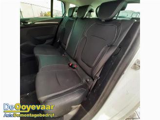 Renault Mégane Megane IV Estate (RFBK), Combi 5-drs, 2016 1.3 TCE 160 16V picture 7