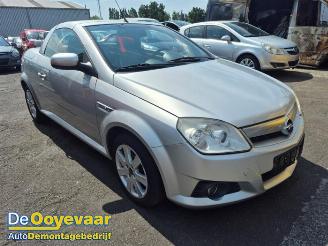 Uttjänta bilar auto Opel Tigra Tigra Twin Top, Cabrio, 2004 / 2010 1.4 16V 2005/6