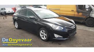 Vrakbiler auto Hyundai I-40 i40 CW (VFC), Combi, 2011 / 2019 1.6 GDI 16V 2012/7