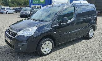  Peugeot Partner Peugeot Partner L1 Komfort Plus 2017/6