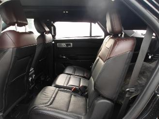 Ford Explorer PLATIUM picture 29