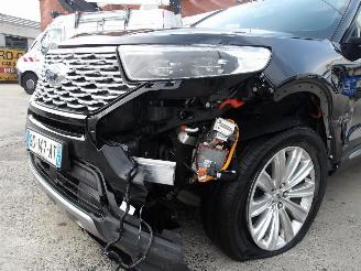 Ford Explorer PLATIUM picture 10