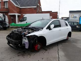 Auto incidentate Volkswagen Golf GTE 2023/4