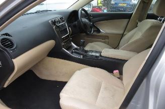 Lexus IS 220D SEDAN RHD UITVOERING !!!! ENGELS KENTEKEN picture 3