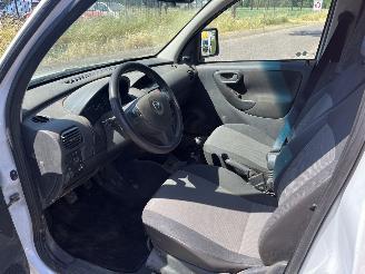 Opel Combo -C-VAN Z13DTJ-DPF AC, AIRCO, SCHUIFDEUR ENZ picture 5