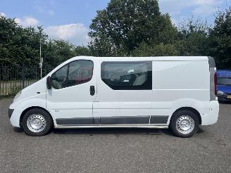 Opel Vivaro -2 2.5CDTI/107KW-DPF-E4 2.9T L2H1 CREWCAB picture 3