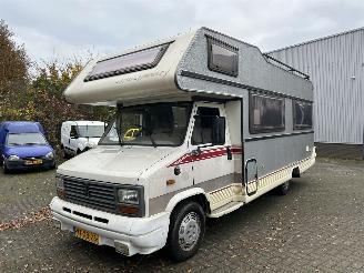 krockskadad bil camper Peugeot  J5 280L LMC LIBERTY CAMPER DIESEL 1991/3