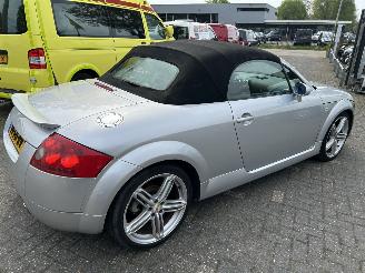 Audi TT ROADSTER 1.8 5V TURBO QUATTRO (4x4) picture 25