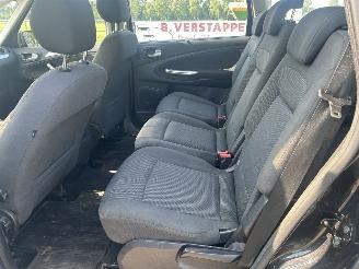 Ford S-Max 2.0 Titanium 5p. MOTORSCHADE ! picture 9