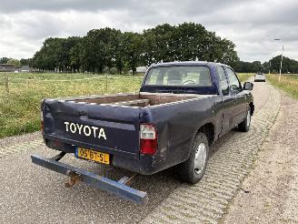 Toyota Hilux 2.5 D4-D 90 EXTRA open laadbak / pick-up 113.641 km N.A.P. picture 15