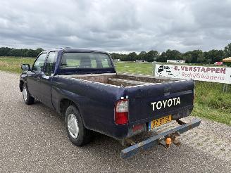 Toyota Hilux 2.5 D4-D 90 EXTRA OPEN LAADBAK / PICK-UP  84.217 KM N.A.P. ! picture 4