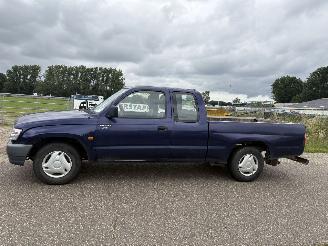 Toyota Hilux 2.5 D4-D 90 EXTRA OPEN LAADBAK / PICK-UP  84.217 KM N.A.P. ! picture 3
