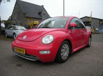 begagnad bil auto Volkswagen New-beetle 1.9 TDI 90 (9C1) HIGHLINE MET OA AIRCO 2000/6