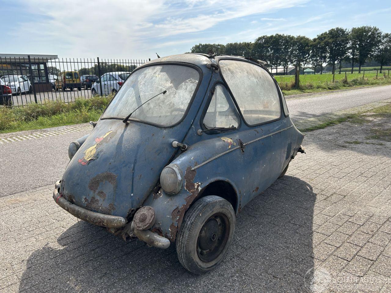 Heinkel Kabinenroller COACH