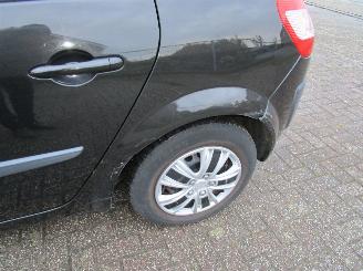 Renault Scenic 1.6 Airco 165.000 KM picture 13