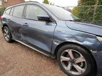 Ford Focus 1.0 Hybride Active Navi Camera 6-Bak picture 6