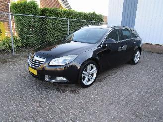 damaged passenger cars Opel Insignia 1.6 Turbo Navi Clima 6-Bak 2009/6