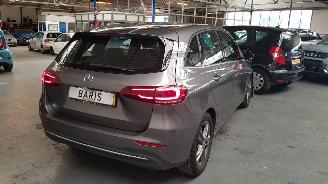 Mercedes B-klasse 1.3 B-160 TURBO 16V  BENZ 1.332CC 80KW 109PK picture 7