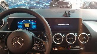 Mercedes B-klasse 1.3 B-160 TURBO 16V  BENZ 1.332CC 80KW 109PK picture 6