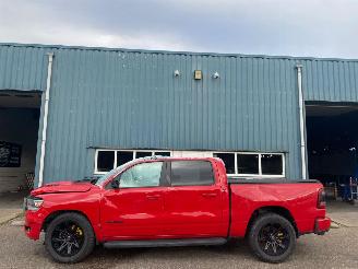krockskadad bil bedrijf Dodge Ram 1500 AUTOMAAT 5.7 V8 4x4 Crew Cab Limited BJ 2021 10044 KM 2021/10