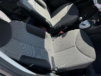 Toyota Aygo 1.0 VVT-i  AUTOMAAT Aspiration picture 10