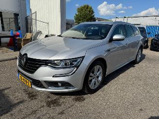 skadebil auto Renault Talisman Estate 1.6 TCe Zen AUTOMAAT 2016/7