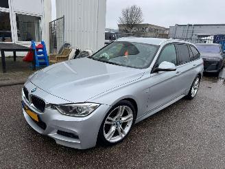 Uttjänta bilar auto BMW 3-serie AUTOMAAT Touring 316i Executive 2015/6