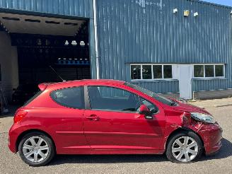 Peugeot 207 1.6-16V XS Pack picture 4